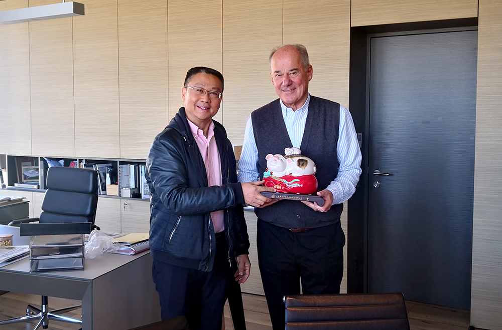 1568272960801358.jpg 2.jpg