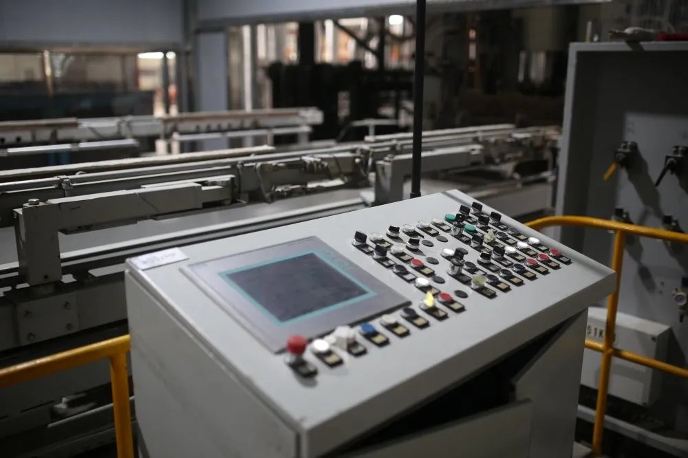 1637129906532936.jpg 7.webp.jpg